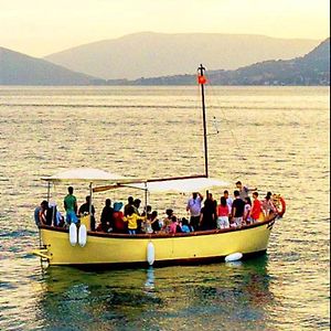 Jadranka Boat Hotel Tivat Exterior photo