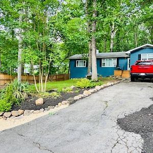 Mountain Lake Retreat - Hot Tub, Lake, Fire Pit, Wineries, Restaurant Villa Harpers Ferry Exterior photo