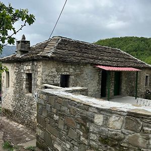 Vila Jani Hotel Permet Exterior photo