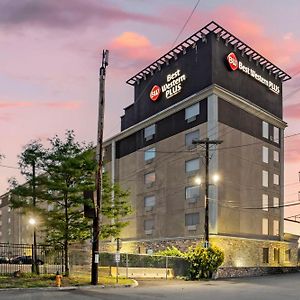 Best Western Plus Newark Airport West Hotel Exterior photo