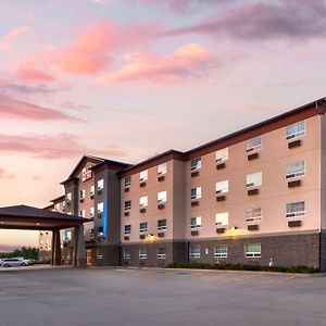 Best Western Plus Peace River Hotel & Suites Exterior photo