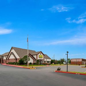 Best Western Okmulgee Exterior photo