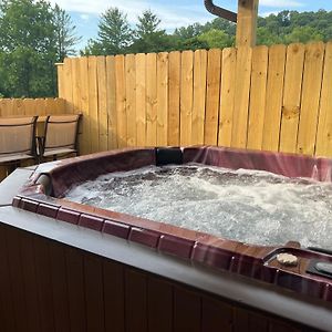 Stay, Play And Relax In Ohiopyle, Pa, Hot Tub, Pool Table, Next To The Gap Trail In Ohiopyle, Pa Farmington Exterior photo