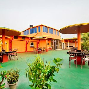 Hotel Anandalok Kolkata Exterior photo