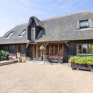 The Hayloft Villa Canterbury Exterior photo