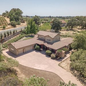 Master Vineyard View Suite In Wine Country Plymouth Exterior photo