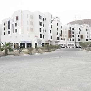 Near Alqurum Beach, Free Parking Apartment Muscat Exterior photo