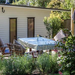 Backyard Bliss On Waiheke Villa Ostend Exterior photo