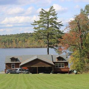 Summer Lake Resort Highland Lake Exterior photo