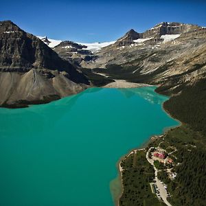 The Lodge At Bow Lake Lake Louise Exterior photo