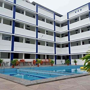 Urc Resorts Perundurai Exterior photo