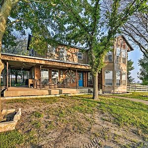 Charming Hamilton Farmhouse With Country Views! Villa Gustine Exterior photo