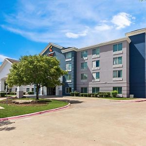 Comfort Suites Austin Airport Exterior photo