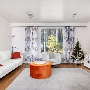 Spacious House In Rovaniemi / Lapland Apartment Exterior photo