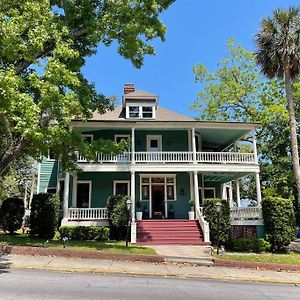 Large Historical Home For Groups Walk To Downtown! Pensacola Exterior photo