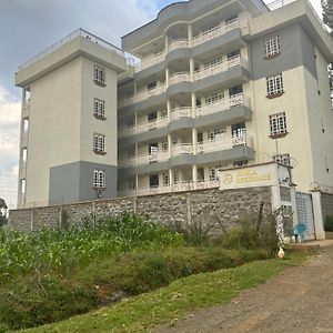 Teakwood Apartment Eldoret Exterior photo