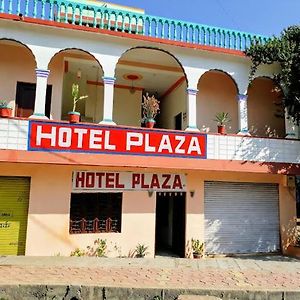 Hotel Plaza Khajurāho Exterior photo