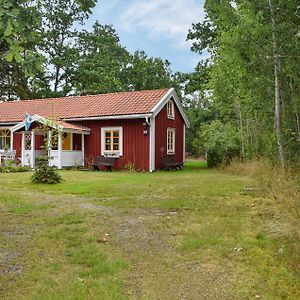 1 Bedroom Lovely Home In Johannishus Exterior photo