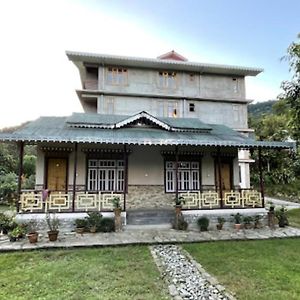 The Retreat Peiling Hotel Pemayangtse Exterior photo