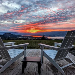 Autumn Lane, Modern Farmhouse Style B&B With Stunning Lakeviews West Kelowna Exterior photo