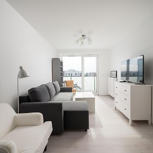 Ursus Homely Apartment Warsaw Exterior photo