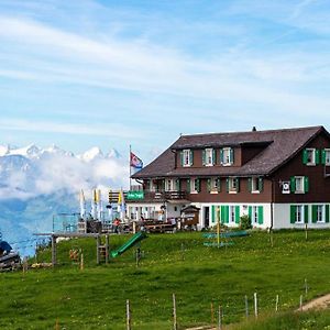 Berggasthaus Rigi-Burggeist Bed & Breakfast Gersau Exterior photo