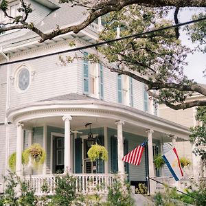 The Sully Mansion Bed & Breakfast New Orleans Exterior photo