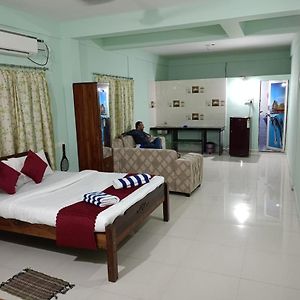 Blossom Home Stay Calangute Exterior photo