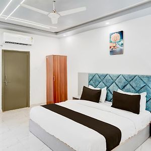 Hotel O Villa The Suites Prayagraj Exterior photo