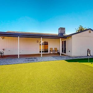 Glorious Glendale Getaway Villa Exterior photo