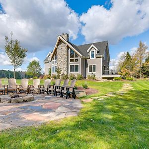 Spacious And Secluded Forksville Home Fire Pit Exterior photo