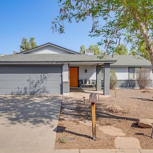 Mesa Retreat With Fenced Yard, Walk To Sloan Park! Villa Exterior photo