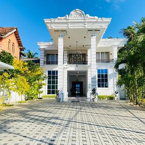 Aqua Hotel Aluthgama Exterior photo