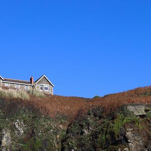 Housel Bay Hotel Lizard Exterior photo