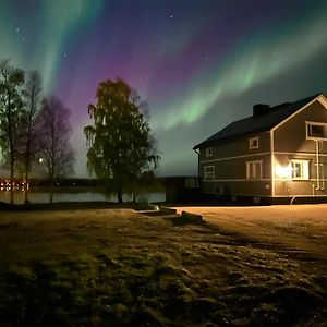 Cozy 2Nd Floor Apartment With Beautiful River View Rovaniemi Exterior photo