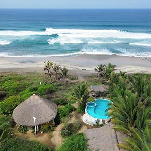 Cabanas Adobe Frente Al Mar Puerto Escondido  Exterior photo