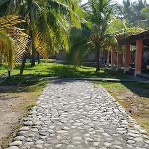 Rancho Familiar Santiago - Barra De Santiago Hotel Exterior photo