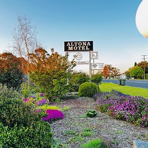 Altona Motel Uralla Exterior photo