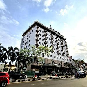 Royal Asia Hotel Palembang Exterior photo