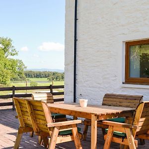 The Byre Camp Douglas Villa Crossmichael Exterior photo