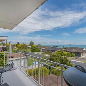 Harbour View - Maraetai Holiday Home Auckland Exterior photo