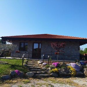 Poggio Del Poeta Bed & Breakfast Osmate Exterior photo