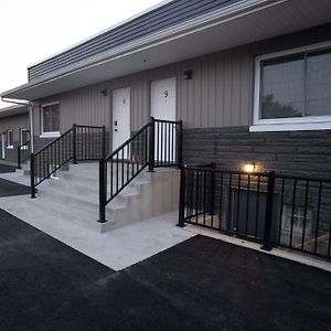 Upartments Aparthotel Chatham-Kent Exterior photo