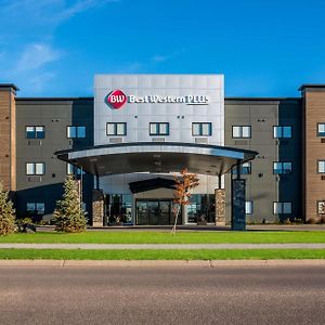 Best Western Plus Winkler Hotel Exterior photo