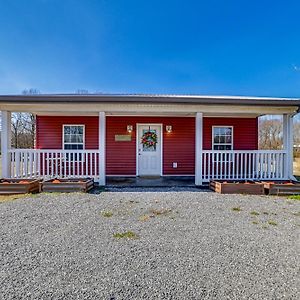 Quiet And Peaceful Vacation Rental Home In Benton! Exterior photo