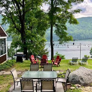 Brown House, Lake, Boat Dock, King Bed, Grill Villa New Fairfield Exterior photo