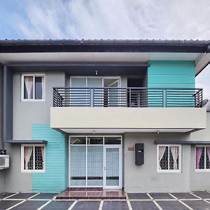 Urbanview Bromo 18 Homestay Karawaci Binong Exterior photo