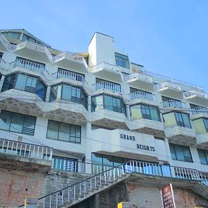 Grand Heights Hotel Murree Exterior photo