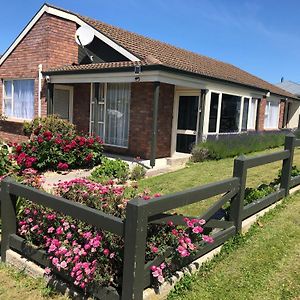 Cozy 2 Bedrooms Lavender Garden House Oamaru Exterior photo