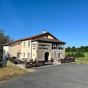 L'Ostal De Soubrey Bed & Breakfast Salettes Exterior photo